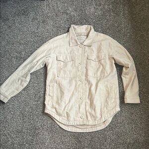 American Eagle Outfitters Off-White Button-Up Shirt